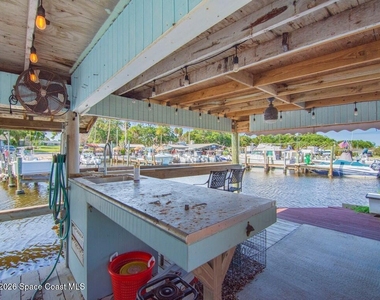 3965 Canal Drive - Photo Thumbnail 10