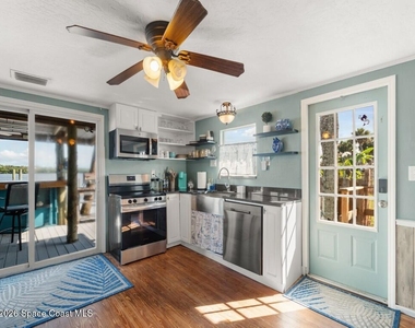 3965 Canal Drive - Photo Thumbnail 17