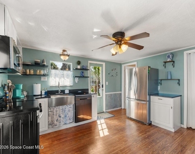 3965 Canal Drive - Photo Thumbnail 18