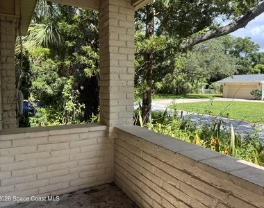 803 Rockledge Drive - Photo Thumbnail 5