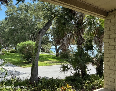 803 Rockledge Drive - Photo Thumbnail 4