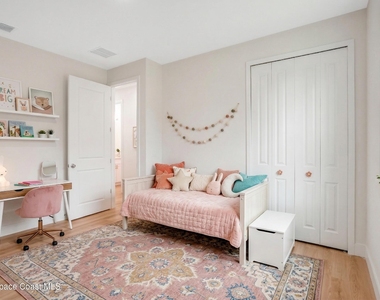 1041 Wesberry Street Se - Photo Thumbnail 20