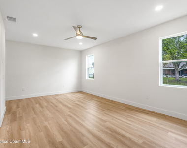 1041 Wesberry Street Se - Photo Thumbnail 13