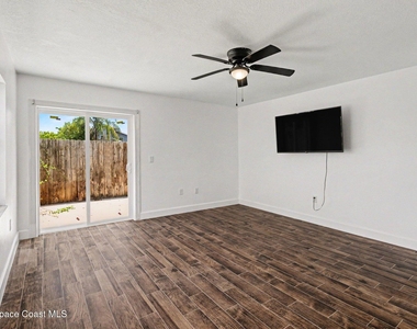2177 Stewart Road - Photo Thumbnail 3