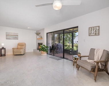 116 Skyline Circle - Photo Thumbnail 8