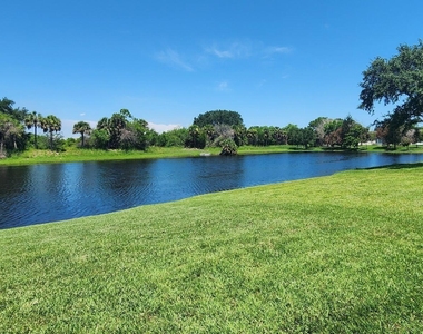 8043 Bracken Lane - Photo Thumbnail 28