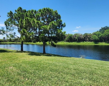 8043 Bracken Lane - Photo Thumbnail 27