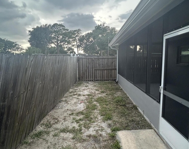 101 Lagrange Avenue - Photo Thumbnail 24