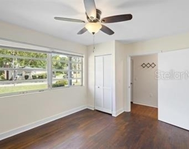 420 N Fairview Avenue - Photo Thumbnail 6