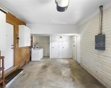 420 N Fairview Avenue - Photo Thumbnail 11