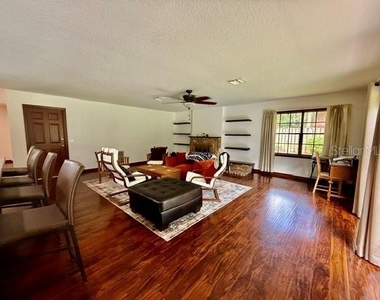 543 Princewood Drive - Photo Thumbnail 11