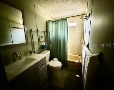470 Hilltop Court - Photo Thumbnail 19