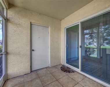 6127 Bayside Key Drive - Photo Thumbnail 37
