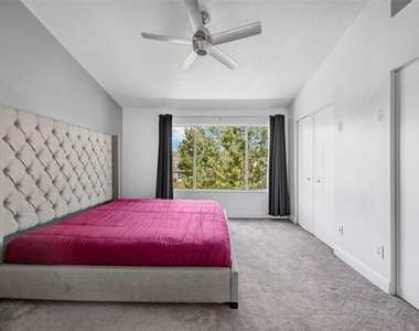 6127 Bayside Key Drive - Photo Thumbnail 22