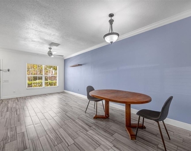 6127 Bayside Key Drive - Photo Thumbnail 10