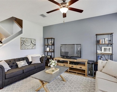 7001 Interbay Boulevard - Photo Thumbnail 4