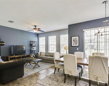 7001 Interbay Boulevard - Photo Thumbnail 3