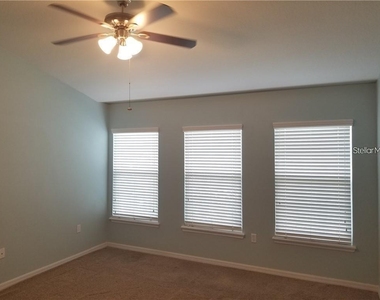 7001 Interbay Boulevard - Photo Thumbnail 5