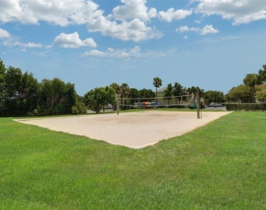 5184 Beach Drive Se - Photo Thumbnail 32