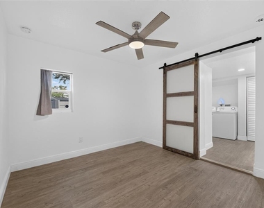 10004 N 25th Street - Photo Thumbnail 24