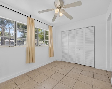 1005 E Flora Street - Photo Thumbnail 23