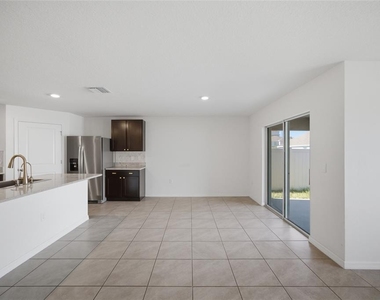 2812 Gumbo Limbo Drive - Photo Thumbnail 9