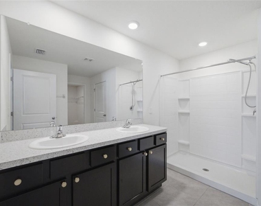 2812 Gumbo Limbo Drive - Photo Thumbnail 16