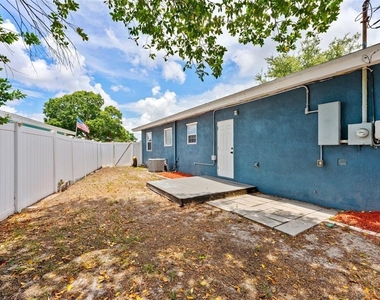 3230 51st Street N - Photo Thumbnail 23