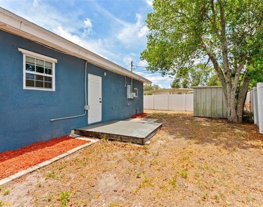 3230 51st Street N - Photo Thumbnail 22