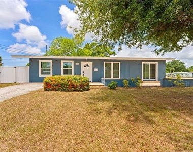 3230 51st Street N - Photo Thumbnail 27