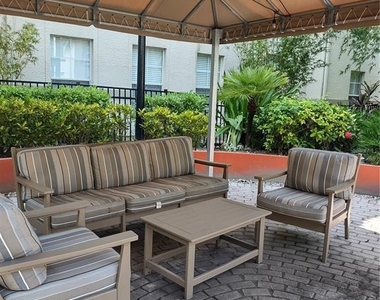 520 S Armenia Avenue - Photo Thumbnail 17