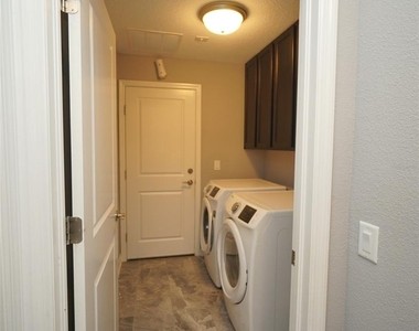 19460 Blossom Vine Lane - Photo Thumbnail 47
