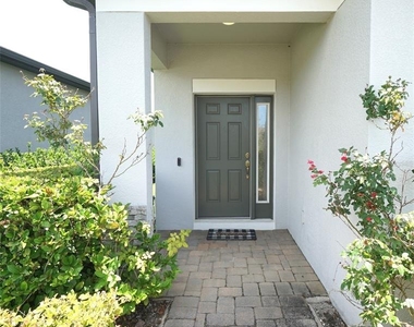 19460 Blossom Vine Lane - Photo Thumbnail 3