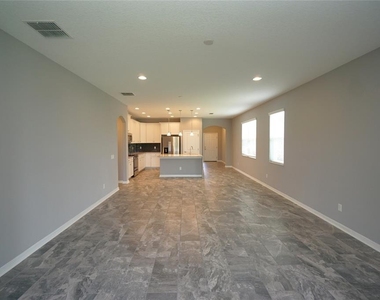 19460 Blossom Vine Lane - Photo Thumbnail 12