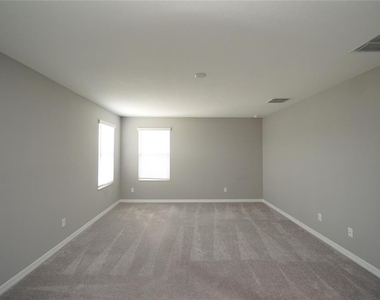 19460 Blossom Vine Lane - Photo Thumbnail 8
