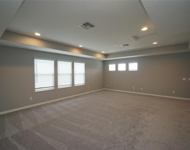 19460 Blossom Vine Lane - Photo Thumbnail 46