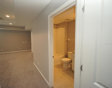 19460 Blossom Vine Lane - Photo Thumbnail 35