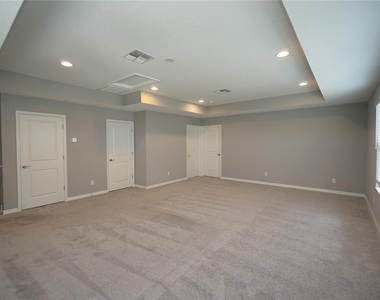 19460 Blossom Vine Lane - Photo Thumbnail 45