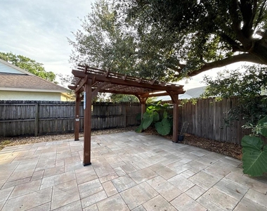 1215 Tuxford Drive - Photo Thumbnail 14