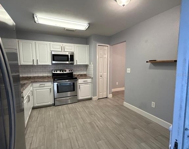 1215 Tuxford Drive - Photo Thumbnail 10