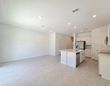 2073 Hallier Cove - Photo Thumbnail 12