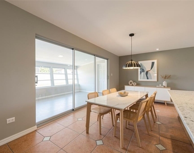 5056 42nd Street S - Photo Thumbnail 9
