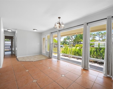 5056 42nd Street S - Photo Thumbnail 21