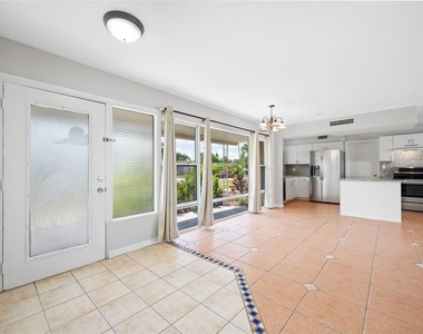 5056 42nd Street S - Photo Thumbnail 16