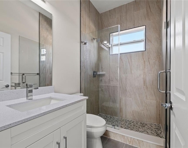 6976 Belltree Court - Photo Thumbnail 14