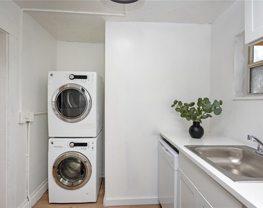 1701 S 14th - Photo Thumbnail 5