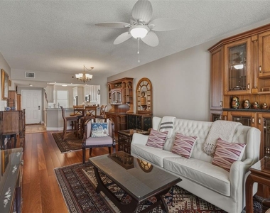 7872 Sailboat Key Boulevard S - Photo Thumbnail 6