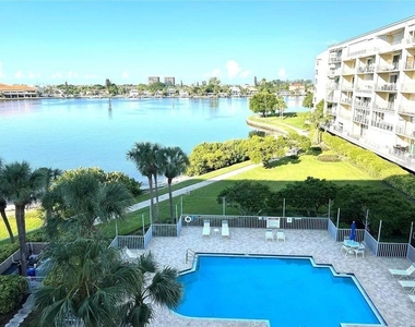 7872 Sailboat Key Boulevard S - Photo Thumbnail 28