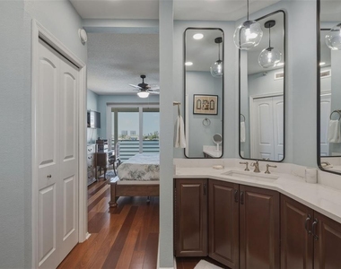 7872 Sailboat Key Boulevard S - Photo Thumbnail 16