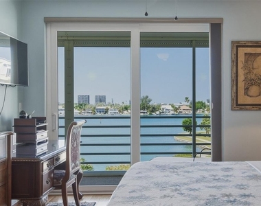 7872 Sailboat Key Boulevard S - Photo Thumbnail 13